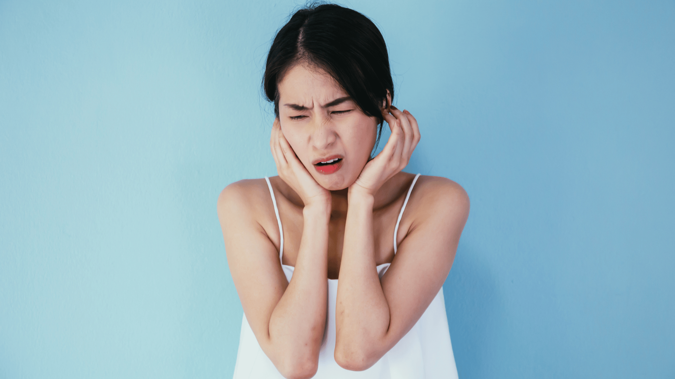You are currently viewing Pimples in the Ear: How do I Get Rid of Them? 9 Remedies You can Try at Home